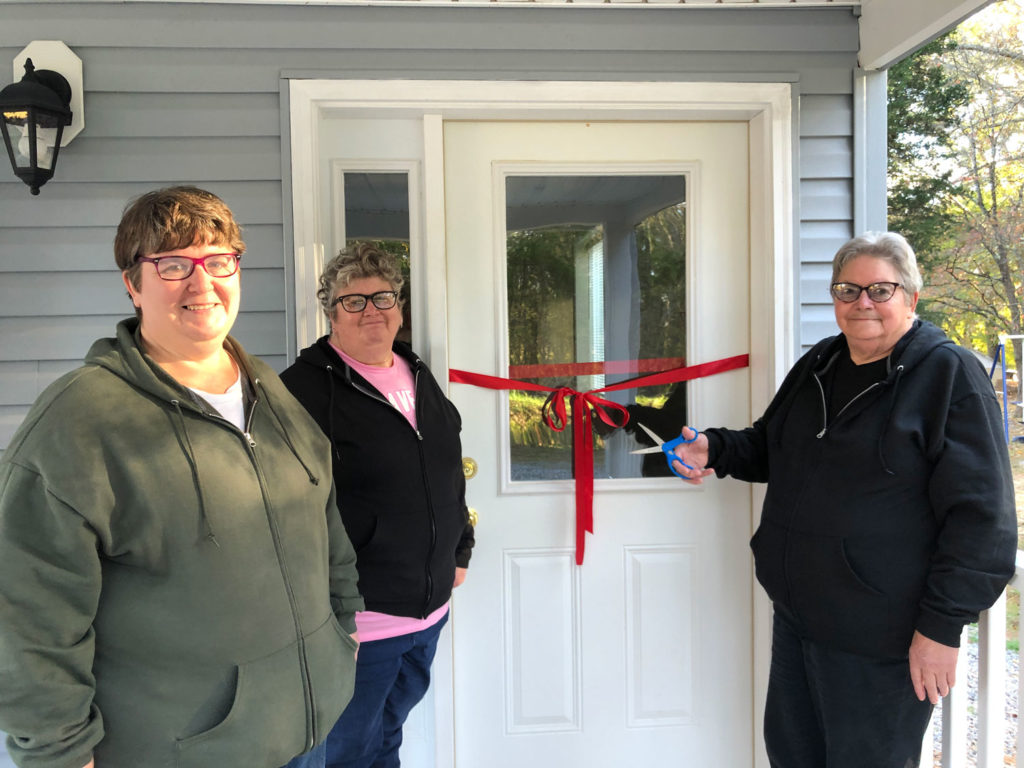 Family with new Habitat home